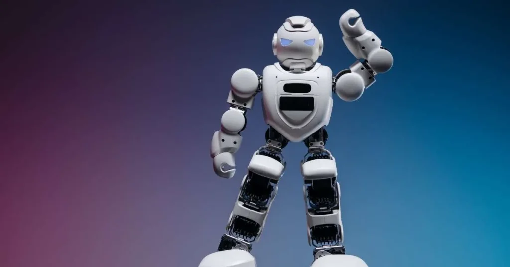 Roboter, der die Hand hebt